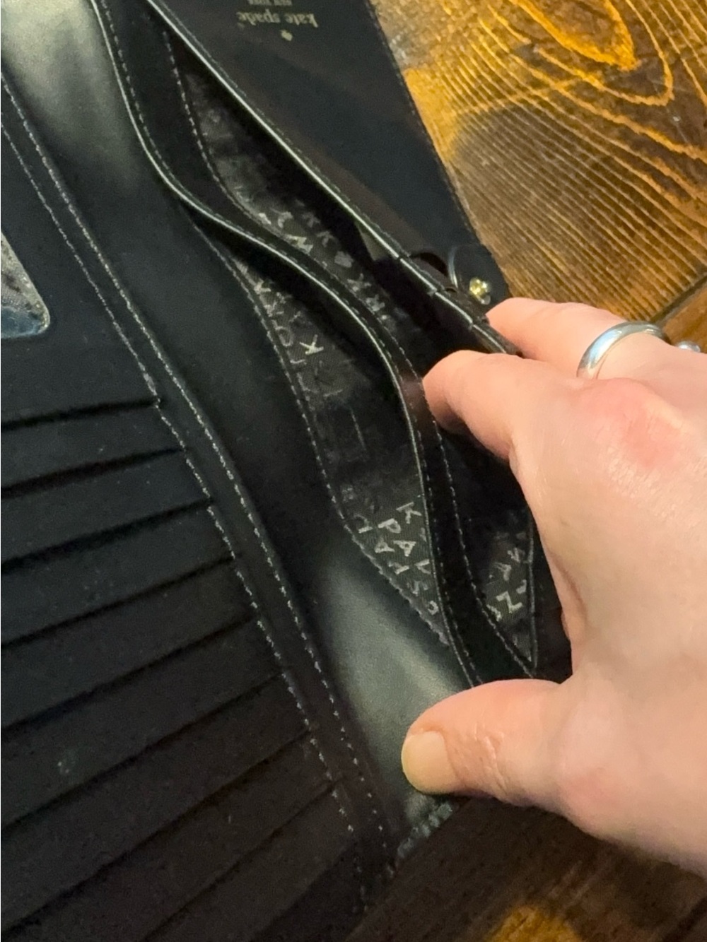 kate spade Wallet - Picture 6 of 6